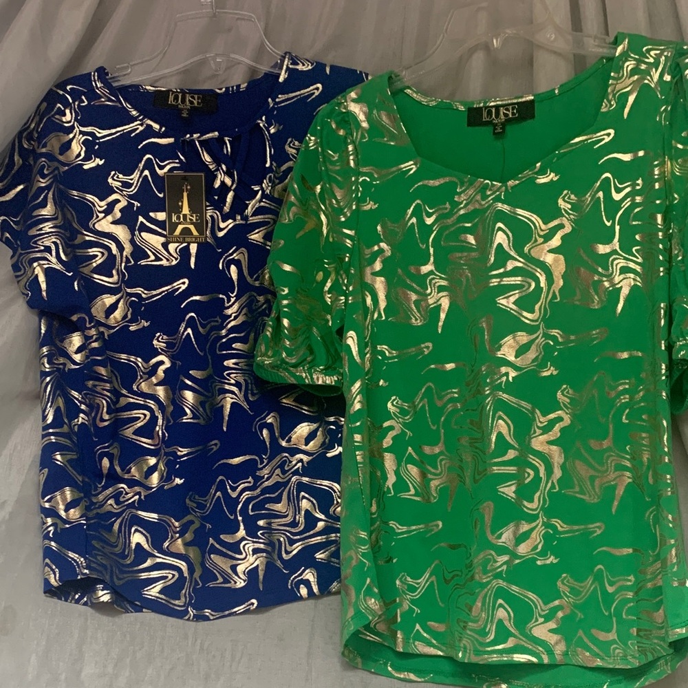 LOLISE Metallic Swirl Short Sleeve Tee in Green